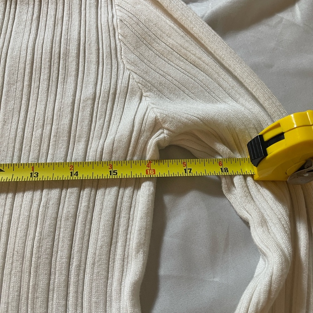 Time and Tru Off-White Ribbed Sweater Size L 12/14 - Picture 4 of 7